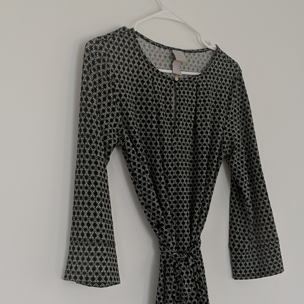 H&M black flower print dress - Picture 6 of 7